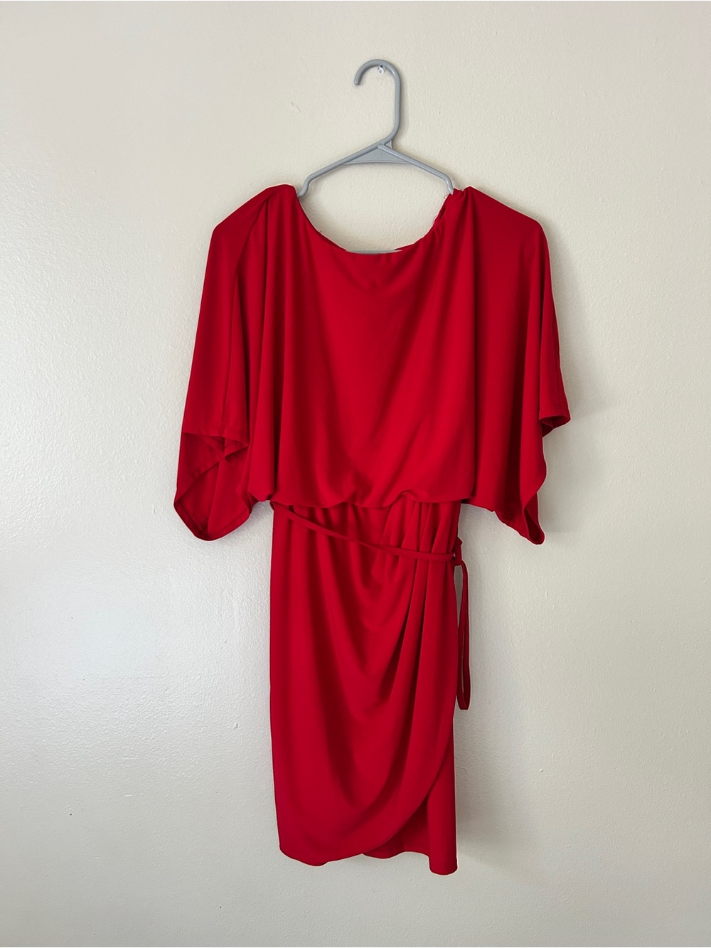 JH Red Draped Overlay Cocktail Dress Size 4